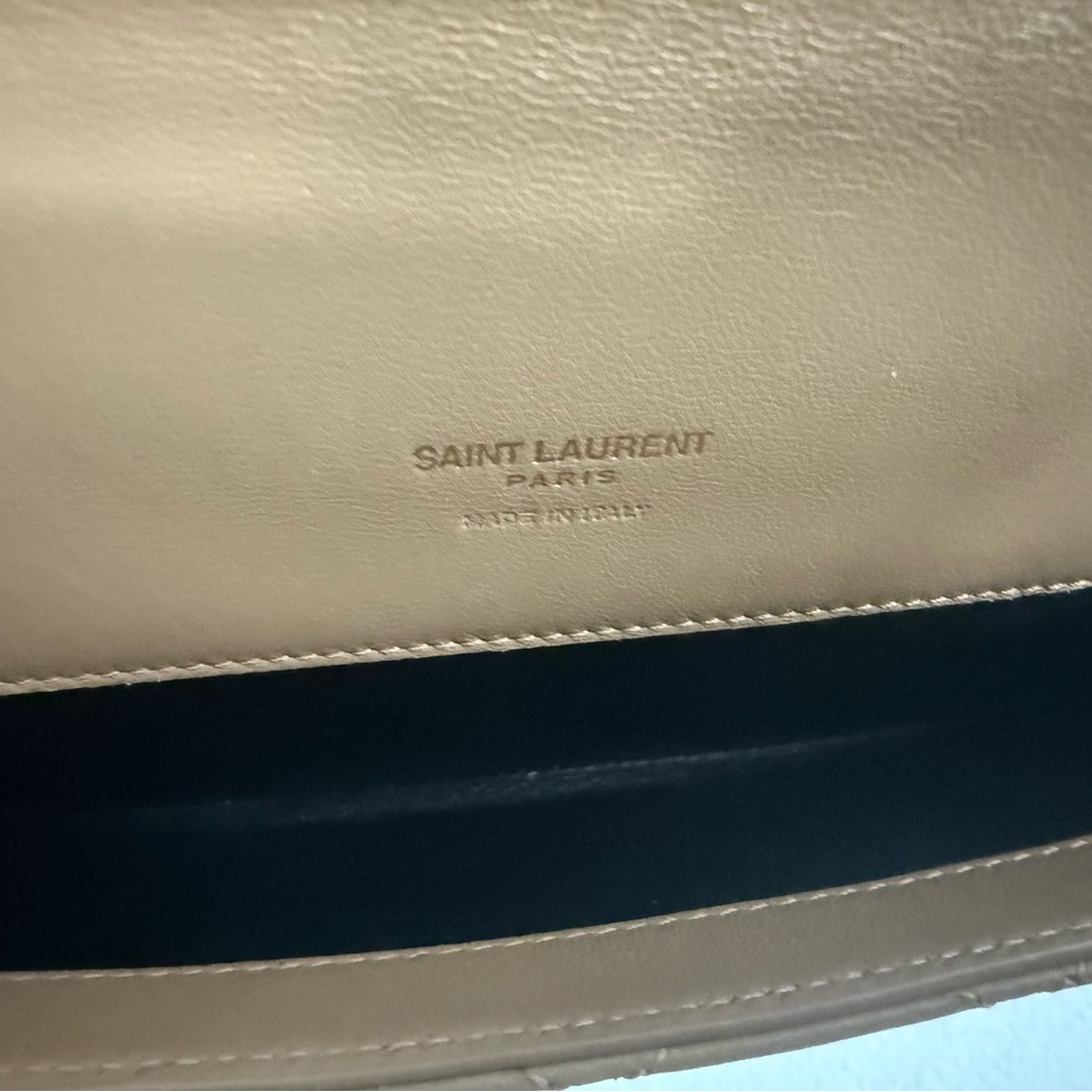 Brand new  Saint Laurent Tan Quilted Crossbody phone Bag - Picture 9 of 10